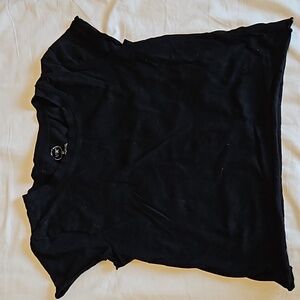🩴 Basic Black Cropped Tee Size M